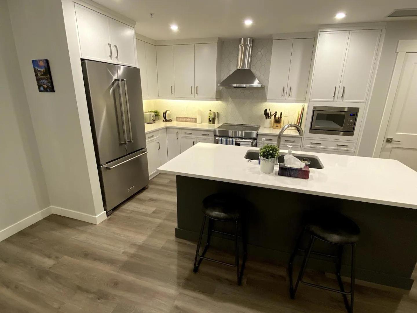 Luxury Unit In The Heart Of Canmore Exterior foto